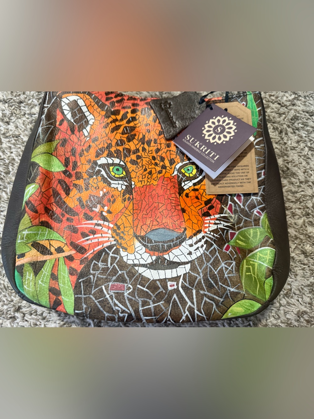 Sukriti Kolkata Hand Painted Leather Lion Jungle Theme - Picture 2 of 6